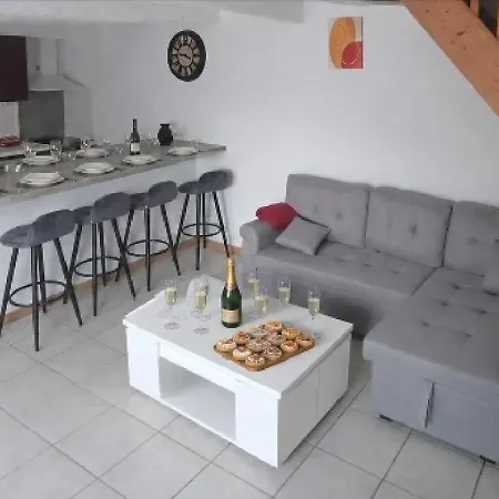 Holiday home O Scope-2km Du Futuroscope- Linges Et Menage Inclus Jaunay-Clan